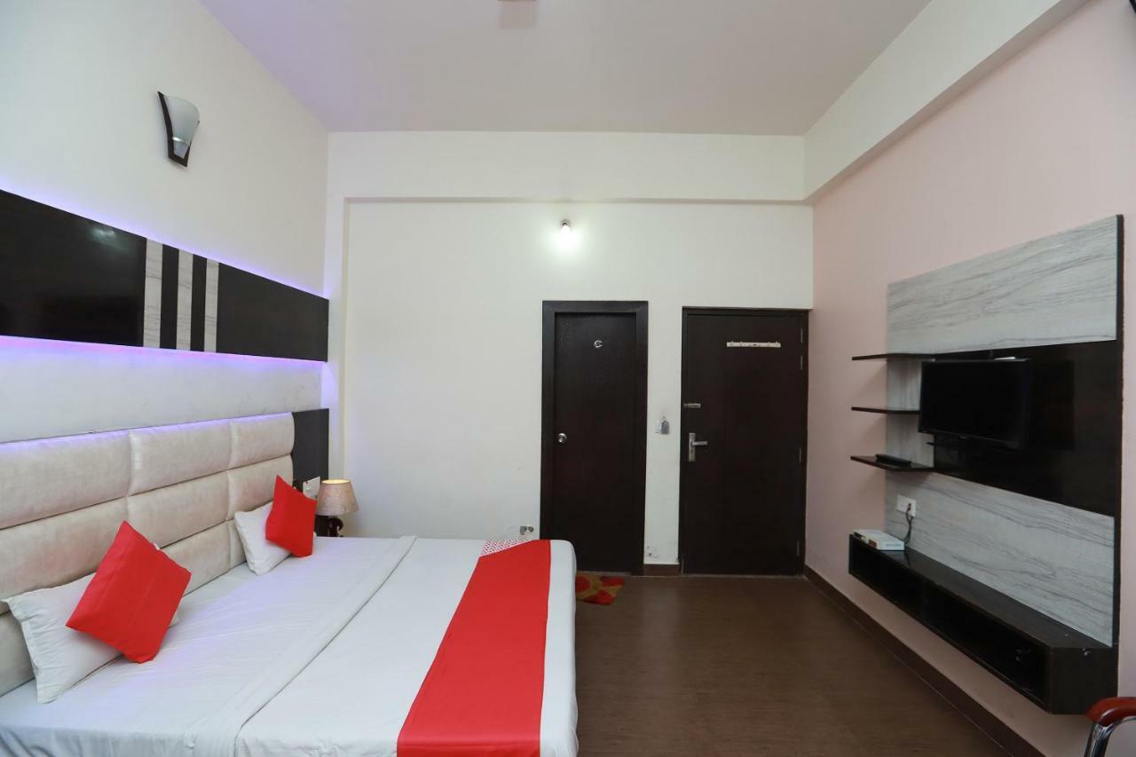 Oyo 36709 Kaydee 3* Agra (Uttar Pradesh)