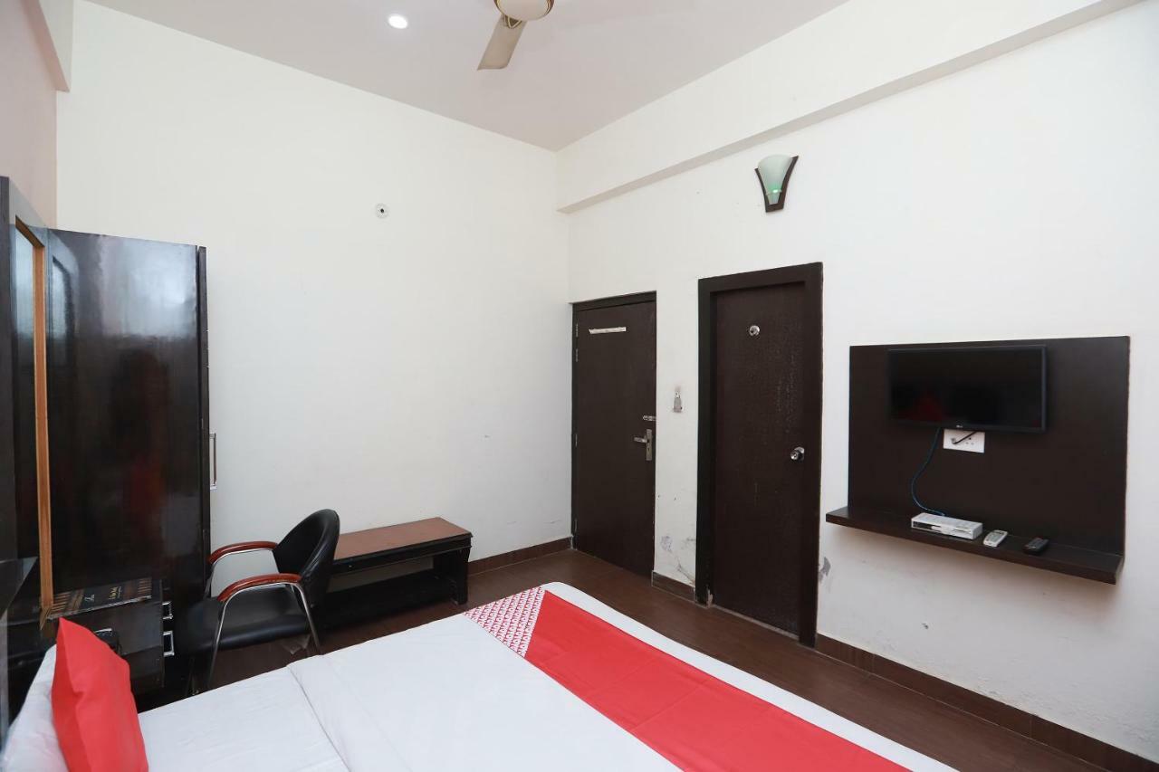 Hotel Oyo 36709 Kaydee Agra (Uttar Pradesh)
